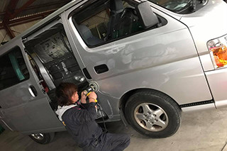 自動車整備注の写真